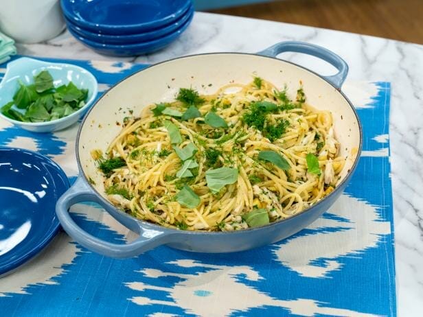 Crab Spaghetti with Zucchini and Basil Recipe | Geoffrey Zakarian | Food  Network