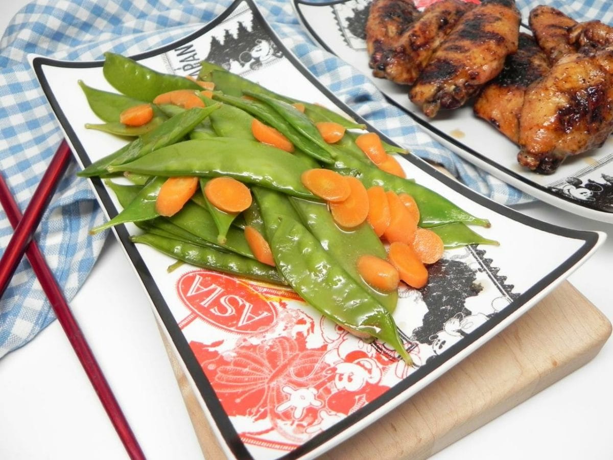 Stir-Fried Snow Peas and Carrots Recipe | Allrecipes