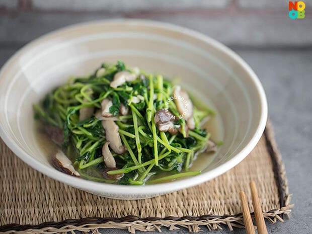 Stir-fry Pea Shoots with Shiitake Mushrooms Recipe | Page 2 of 2 | NoobCook.com