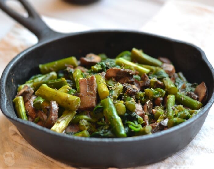 Savory Asparagus and Spinach Sauté - Coconuts and Kettlebells