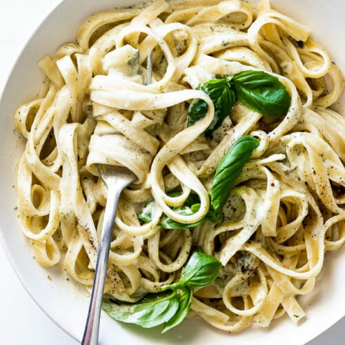 Pasta with basil cream sauce - Simply Delicious