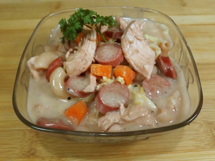 Sopas Recipe (Creamy Chicken Macaroni Soup) - Pilipinas Recipes