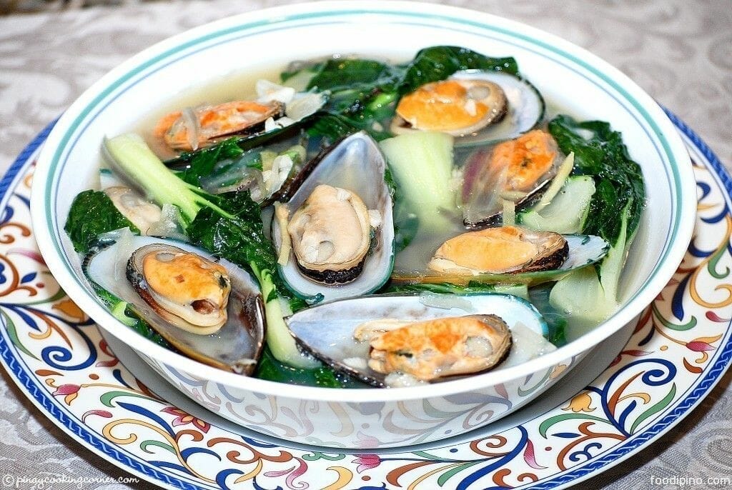Tinolang Tahong (Mussels in Ginger Broth) | Recipe | Mussels, New zealand  mussels recipe, Mussels recipe