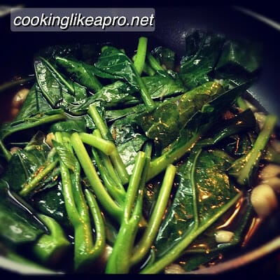 Cooking Kai-lan Stir-fry (Chinese Broccoli Recipe)